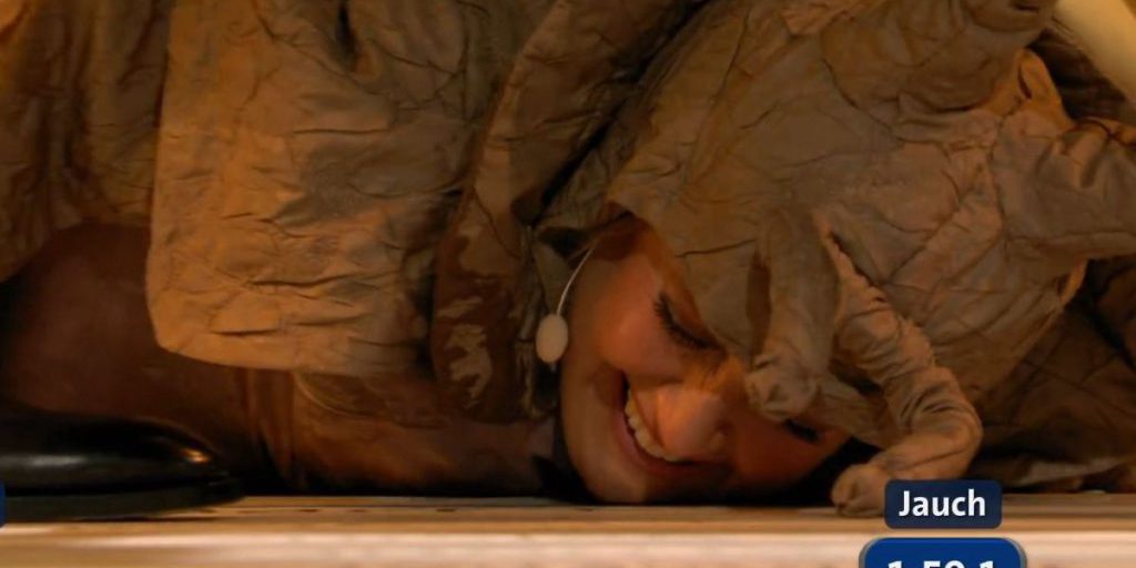 Barbara Schöneberger trasformata in lumaca durante il Quiz 2025 su ARD