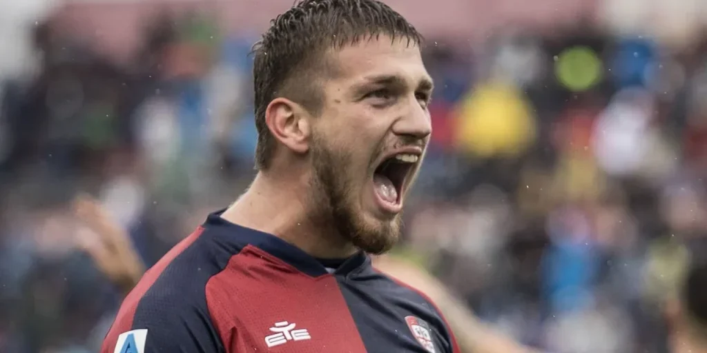 Cagliari vince 2-1 a Torino grazie al gol di Semih Kılıçsoy