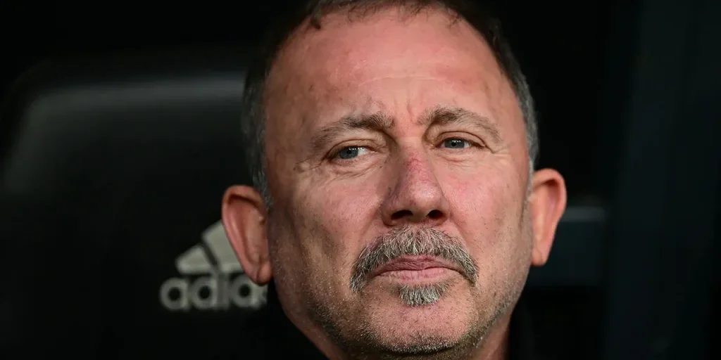 Sergen Yalçın: nessun acquisto da Turchia, resta al comando e accoglie Rafa Silva