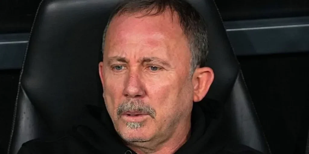 Sergen Yalçın cambia il numero 10: Orkun Kökçü sostituisce Rafa Silva