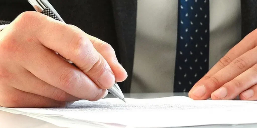 Il settore assicurativo si prepara a tre trasformazioni per aumentare la trasparenza sui rischi climatici e ESG