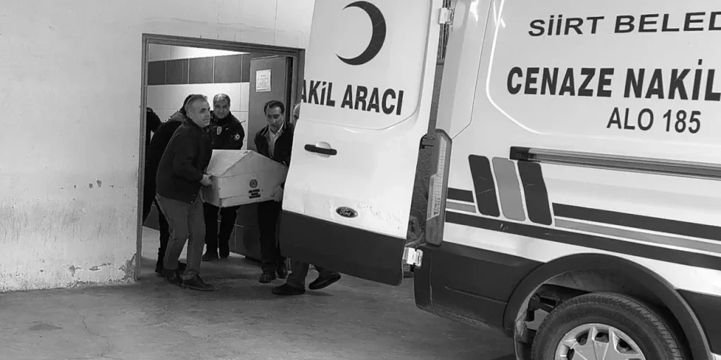 Donna di 39 anni trovata morta a Siirt per lesione da coltello, marito assente