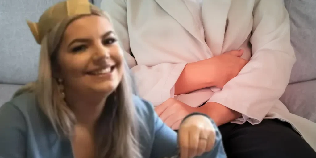 Bella Bayliss: cancro gastrico scoperto dopo diagnosi errata di patologie femminili