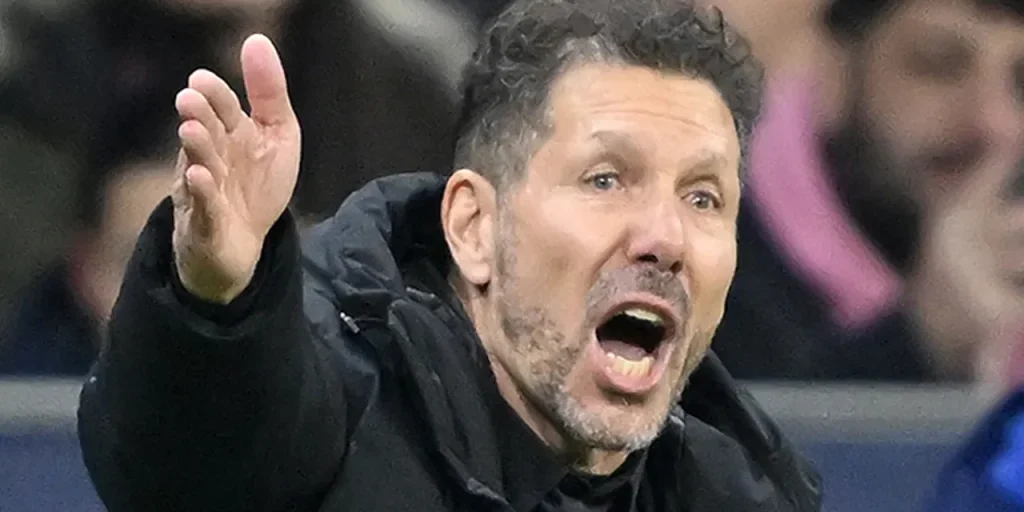 Diego Simeone, allenatore dell'Atletico Madrid, mostra interesse per un futuro ruolo all'Inter