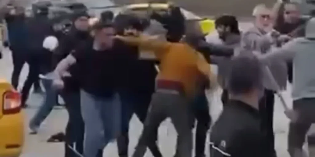 Richiesta di invio del testo completo dell’articolo per procedere con la traduzione