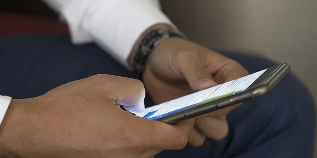 Truffa sui social media: richieste di denaro con immagini false in aumento