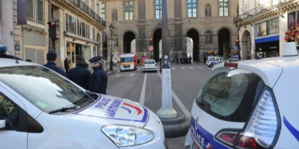 Richiesta di invio del testo originale per la revisione e formattazione HTML