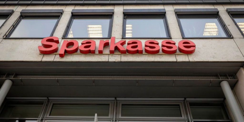 Sparkasse: clienti ricevono comunicazione dal Bundeszentralamt für Steuern, verificare subito