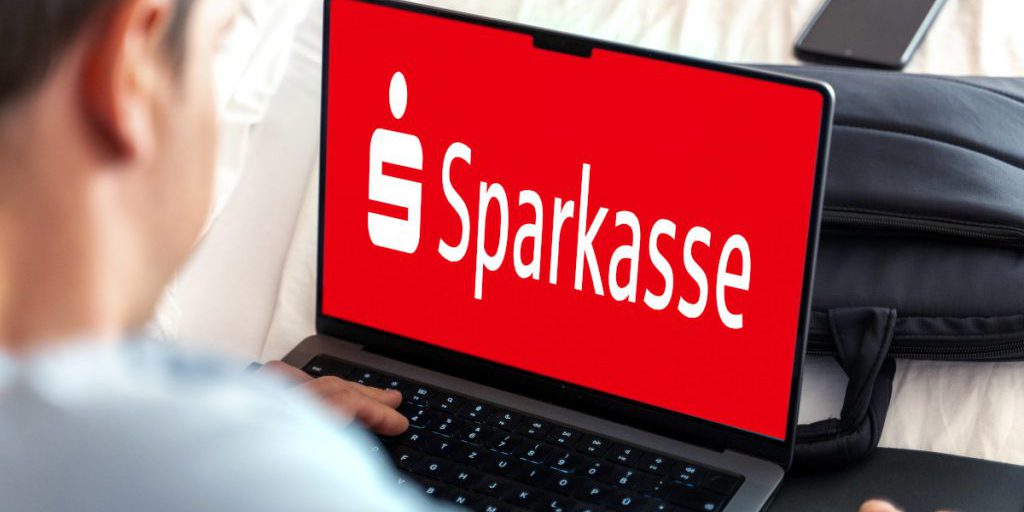 Quanto denaro dovrebbero avere i clienti di Sparkasse &amp; Co. sul conto corrente