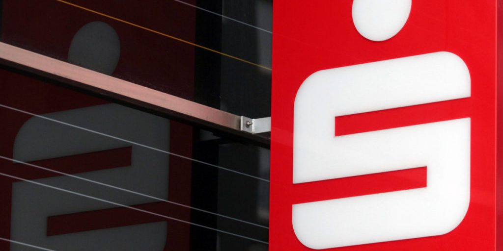 Allarme Sicurezza per i Clienti della Sparkasse: Proteggere i Conti e i Dati Finanziari