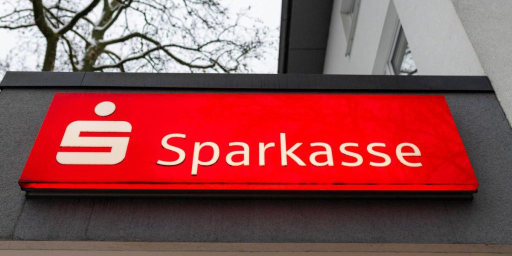 Furto nei cassaforti della Sparkasse di Wilhelmshaven: polizia avvia indagini