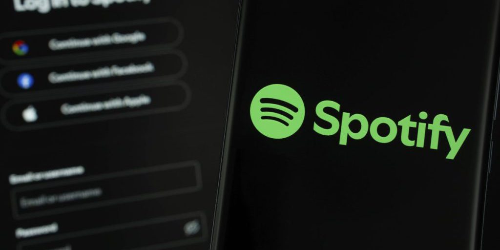 Spotify sotto attacco hacker: rischio di download illegali e pericoli per la sicurezza