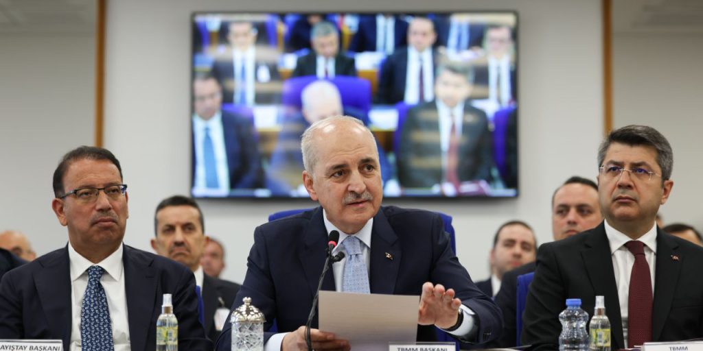 La Turchia si mobilita contro il terrorismo: la Commissione per una Turchia senza Terrorismo si riunisce per discutere strategie e misure di sicurezza