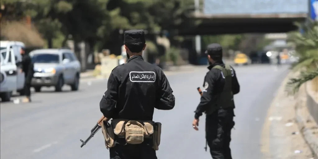 Scontro armato tra le SDG e l’esercito siriano a Deyr Hafer