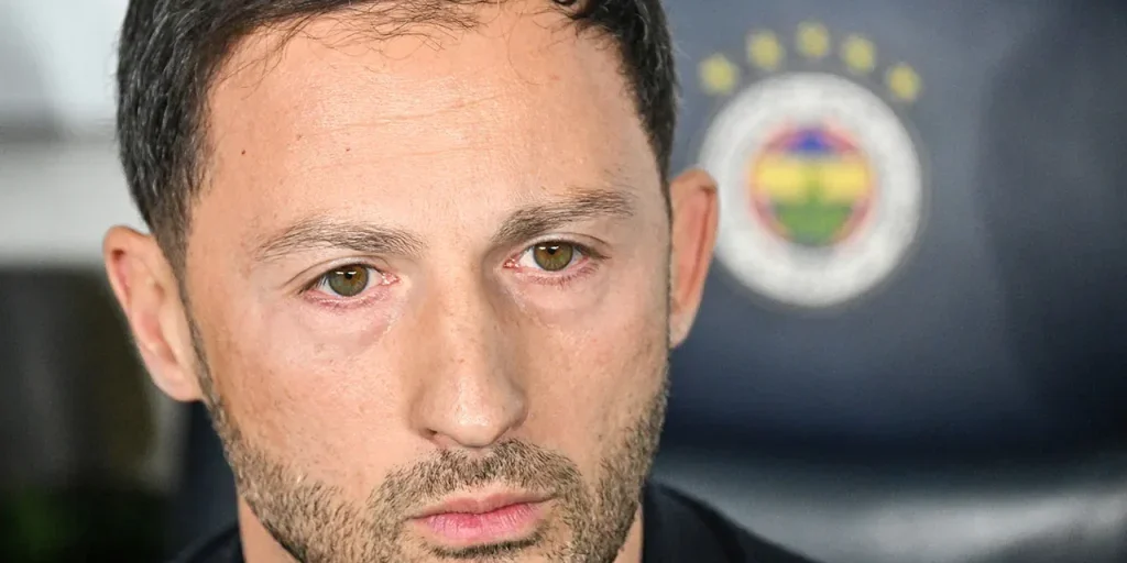 Fenerbahçe: Tedesco lamenta la sconfitta 2‑1 contro Beşiktaş