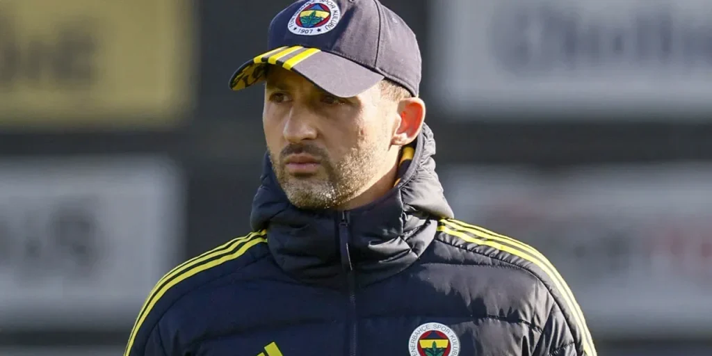 Fenerbahçe sceglie giovani per il derby contro Beşiktaş