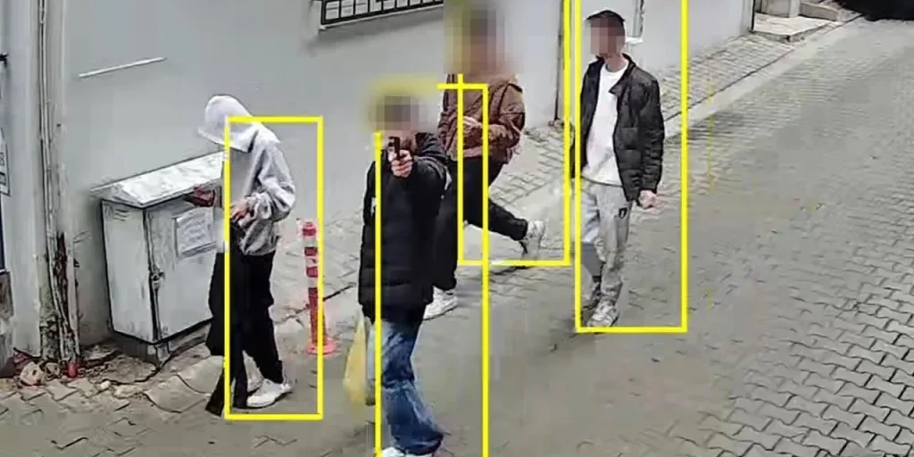 Quattro bambini arrestati a Tekirdağ per l'uso di armi giocattolo