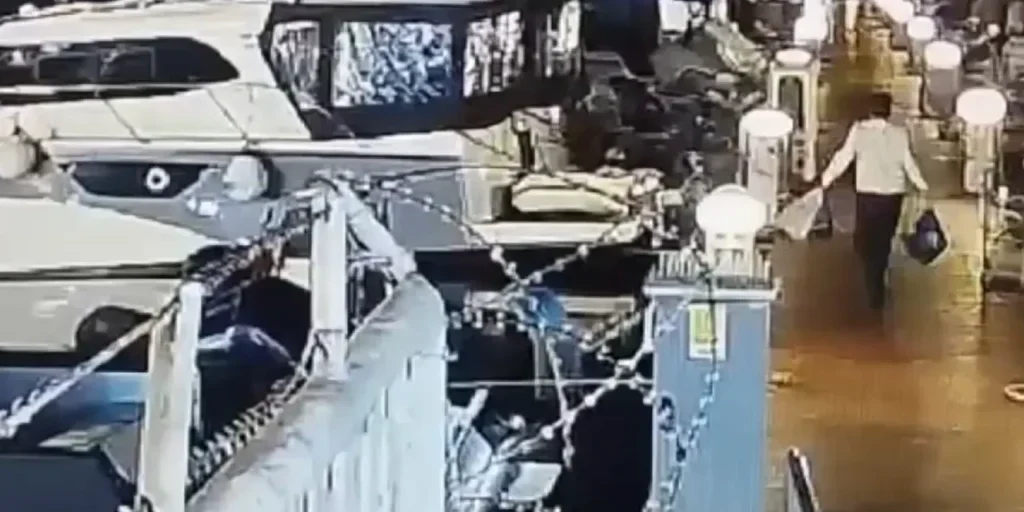 Uomo muore a Pendik dopo caduta da barca: capitano arrestato