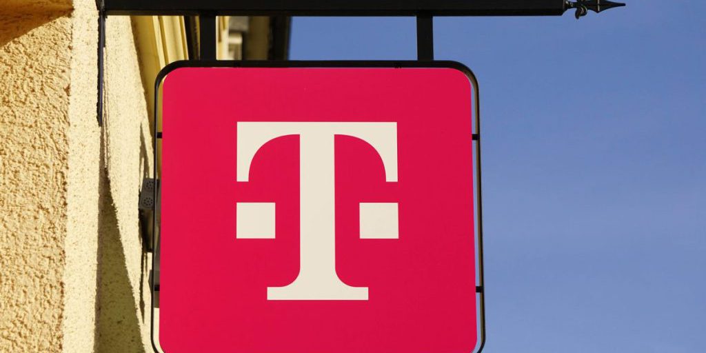 Telekom-Kunden sollen plötzlich hohe Rechnung zahlen – DAS gilt es zu tun