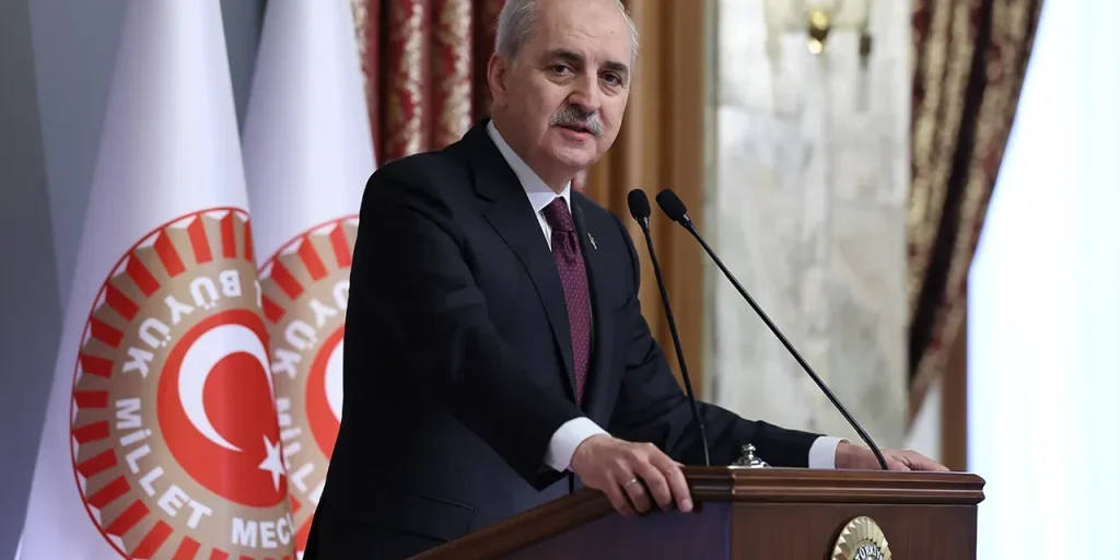 Presidente della Camera dei Deputati si riunisce alle 16:00 con i partiti per questioni nazionali