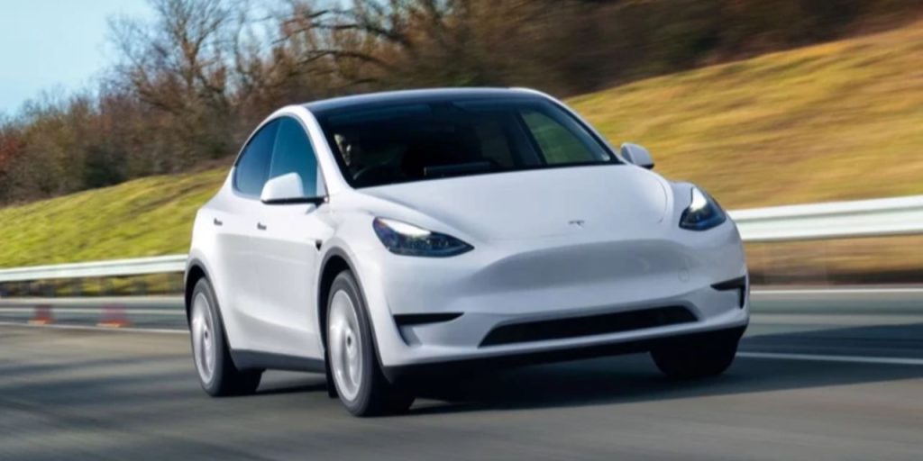 Tesla, Türkiye'de satılan en ucuz otomobiline zam yaptı! İşte Model Y SR'nin yeni fiyatı 