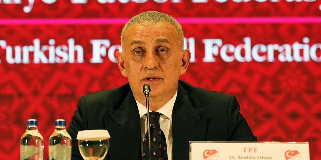 La Federazione Turca di Calcio Lancia un'Indagine su Grande Scala Contro il Gioco d'Azzardo nel Calcio Professionistico