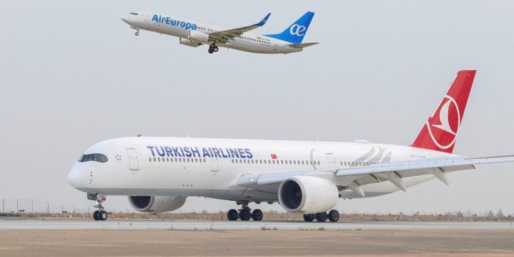 Turkish Airlines Valuta Acquisto di SunExpress per Rafforzare Presenza in Europa