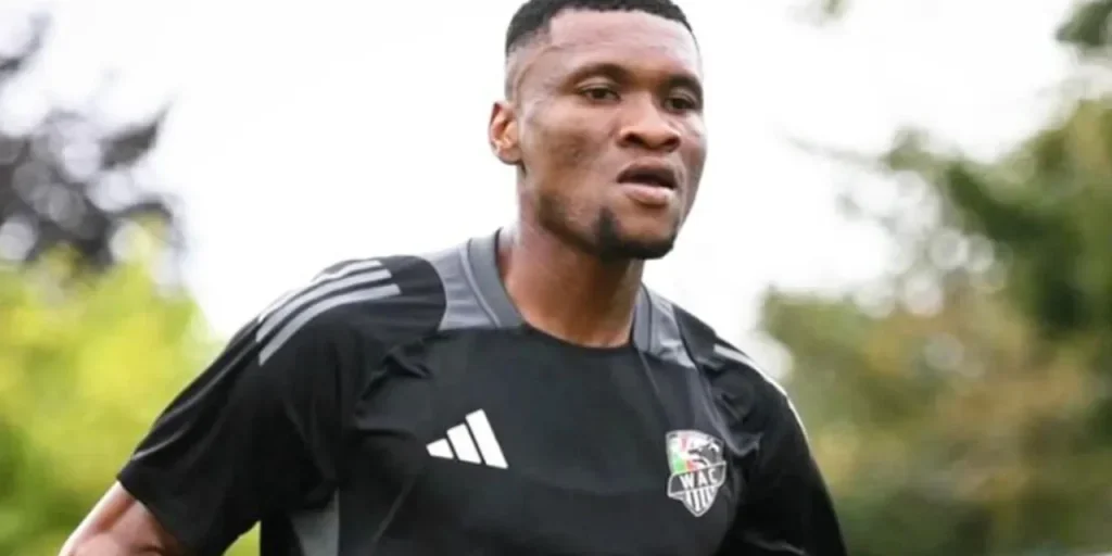 Trabzonspor firma il difensore nigeriano Chibuike Nwaiwu