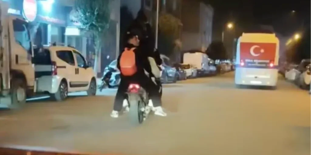 Cinque morti in incidente stradale su motocicletta