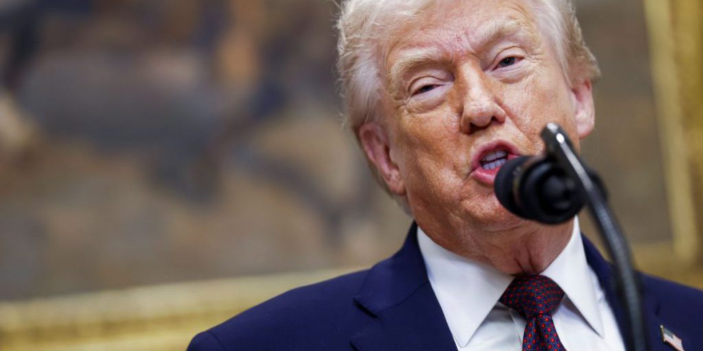 Trump vieta l'ingresso a due cittadini tedeschi