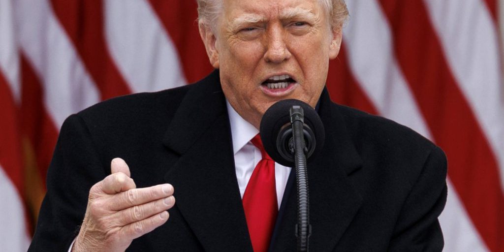 Trump: l'attacco a Washington usato per screditare il predecessore