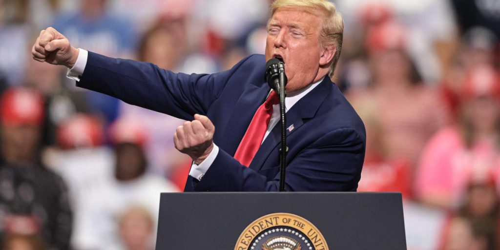 Trump suscita forte critica per commento sull'attore defunto Reiner