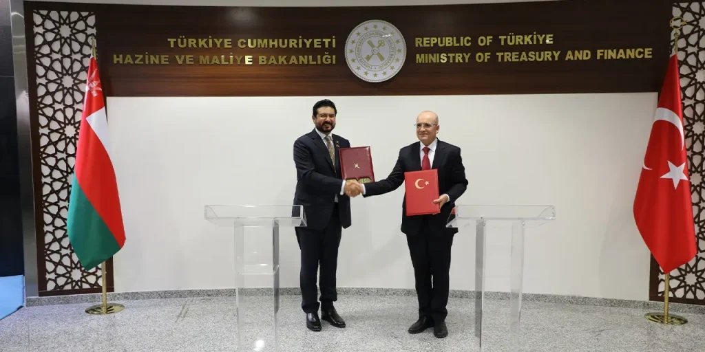 Turchia e Oman firmano protocollo di cooperazione in 17 settori