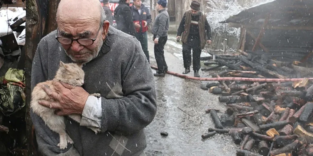Ali Meşe, 93enne di Mudurnu, muore dopo aver perso la casa in incendio