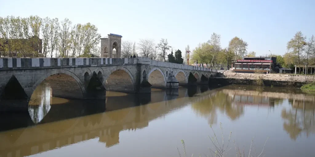 Grecia offre fino a 10.000 euro alle famiglie che si trasferiscono in zone depopolate