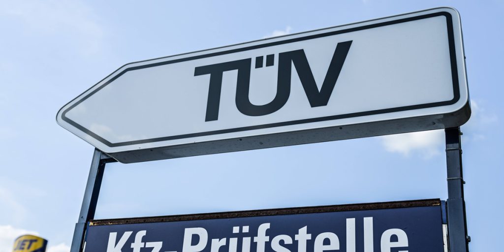 Allarme sicurezza stradale: quasi 6 milioni di auto a rischio di non superare la revisione TÜV