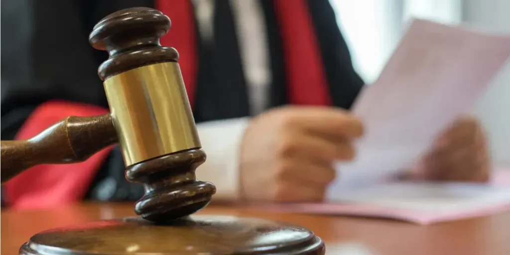 Tribunale Supremo stabilisce regola per espropri: il compenso deve considerare il tasso di interesse più alto sui debiti pubblici