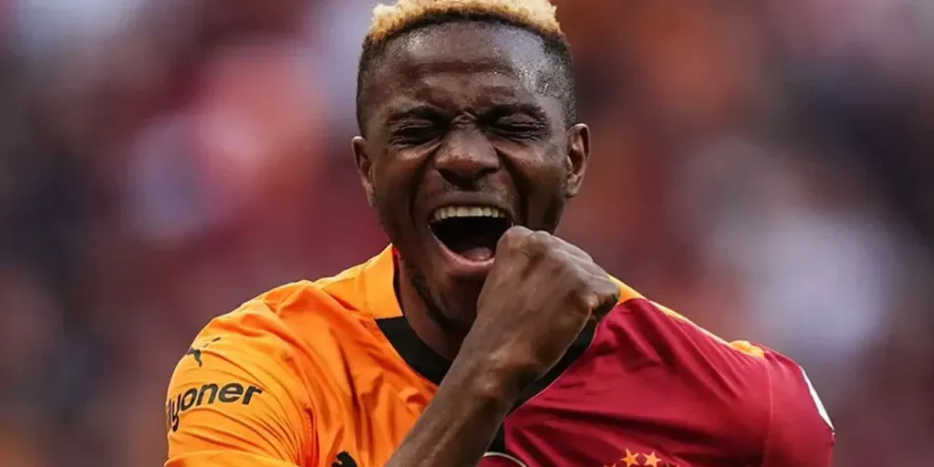 Victor Osimhen è candidato al premio Africa Player of the Year 2025