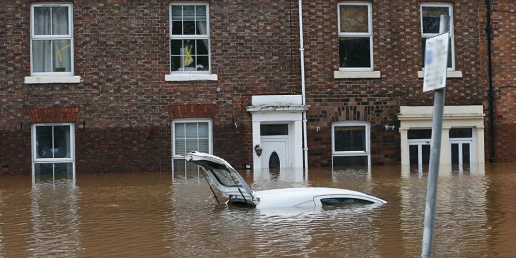 Washington in allerta alluvione: 100.000 persone evacuate a Seattle