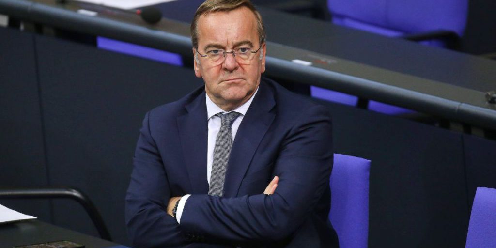 La Riforma della Leva Militare in Germania: Conflitti e Impatti sulla Società Tedesca