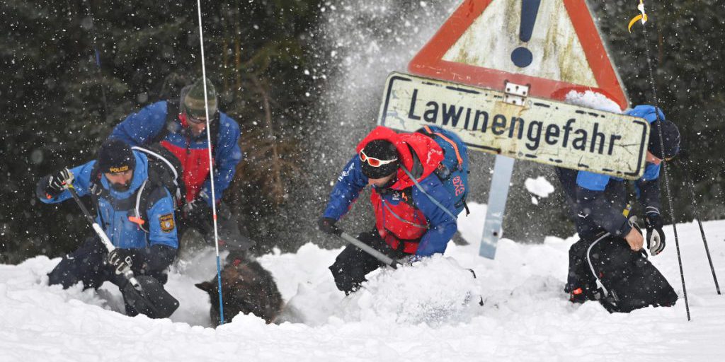 Valanghe nelle Alpi: rischio elevato e consigli di sicurezza