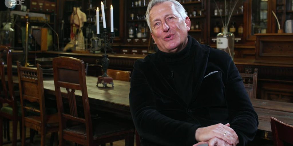 Valigetta Goyard autentica arriva a Bares für Rares e il suo valore sale rapidamente