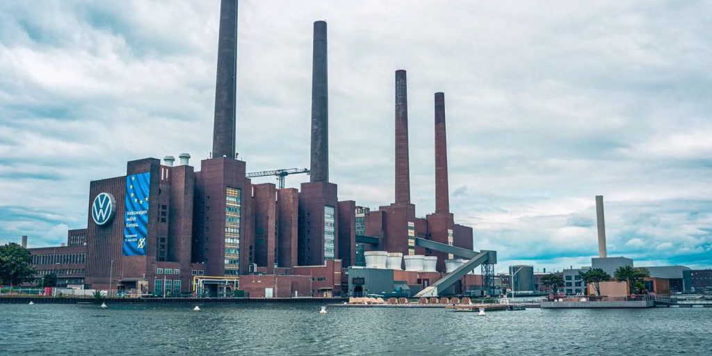 Dieci anni dopo lo scandalo Dieselgate: le conseguenze e il futuro dell'industria automobilistica