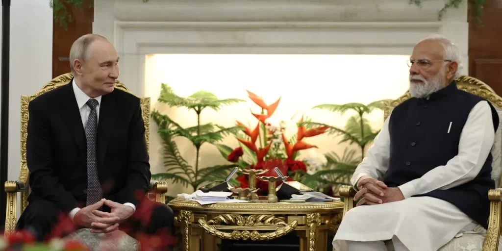 Modi e Putin a New Delhi: amicizia India‑Russia e richiesta di fermare i combattimenti a Gaza