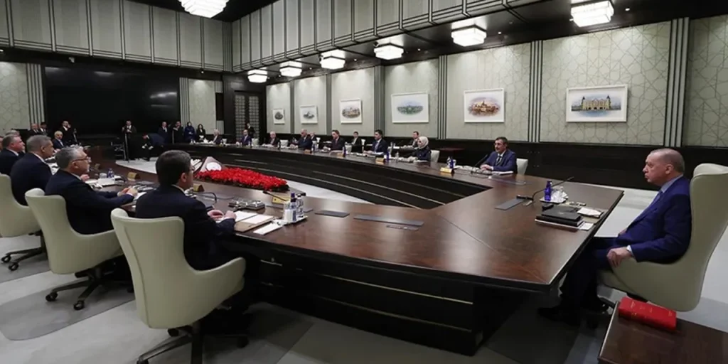 Cabineto turco inizia l’anno con riunione a Beştepe: discussioni su Venezuela, guerra Ucraina‑Russia, Gaza, Siria ed economia